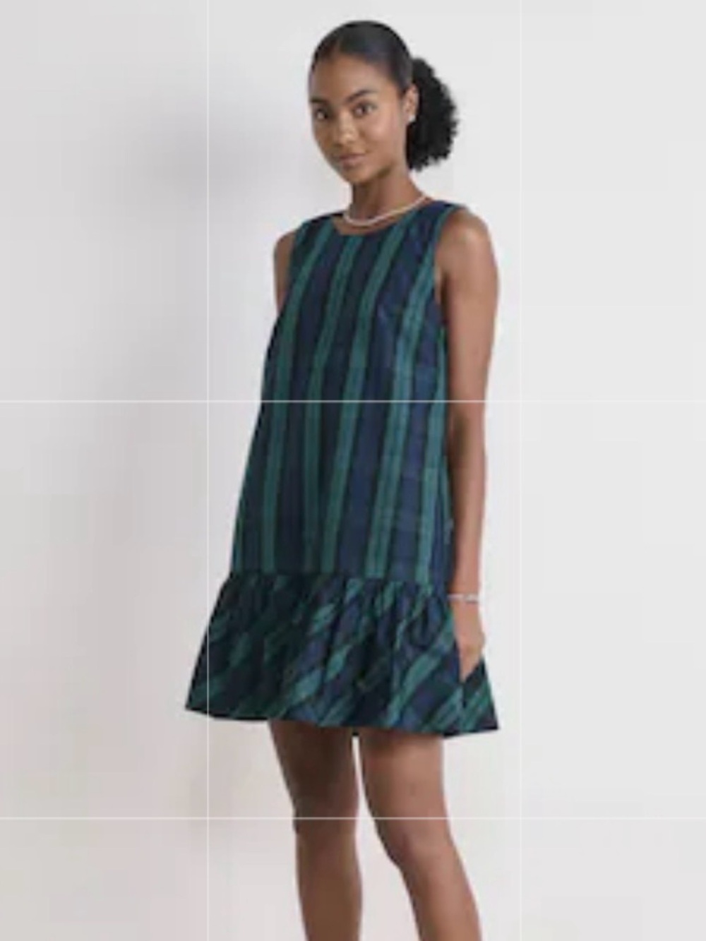 Vineyard Vines Green and Navy Plaid Sleeveless Ruffle-Hem Jody Dress